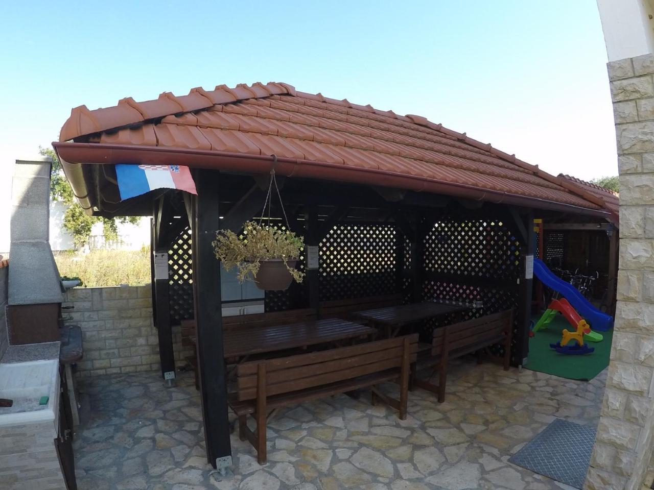 Jannine Apartament Biograd Na Moru